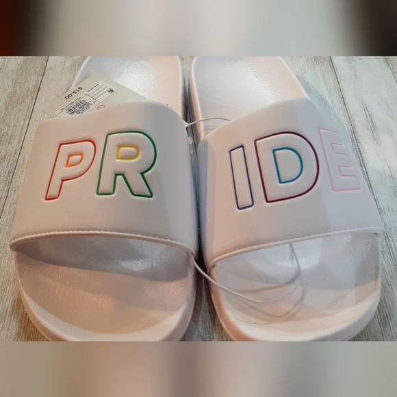 Shoes - #takepride White PRIDE Slip-ons